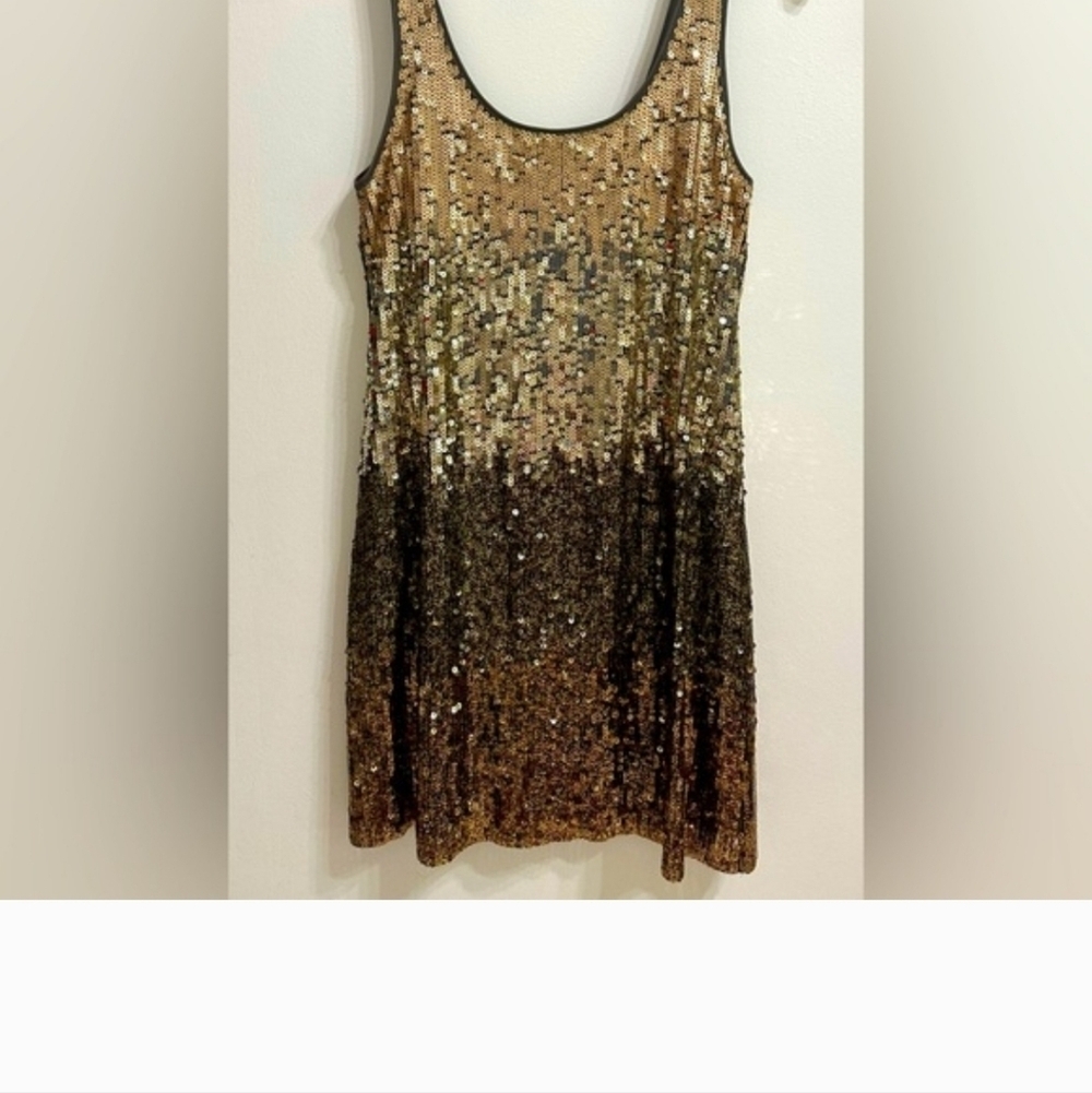 For festive occasions! EXPRESS dazzling Gold & Bronze Sequin Cocktail Mini DRESS - Picture 5 of 5